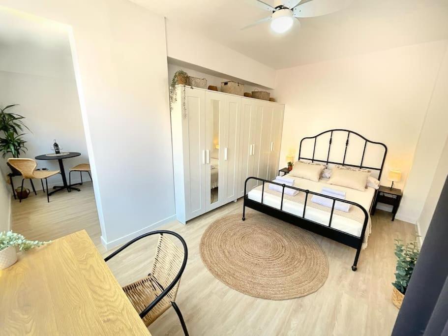 Ks Costa Capri - Kaleria Suites Альмерия Экстерьер фото